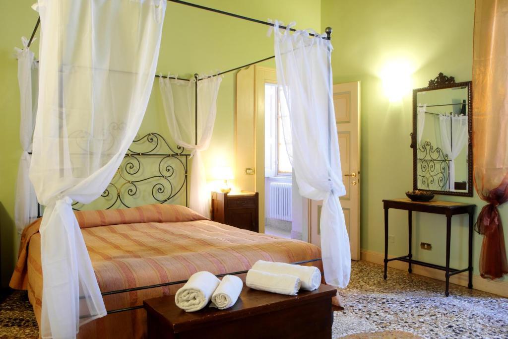 Guesthouse Alba Citta Alta Bérgamo Quarto foto